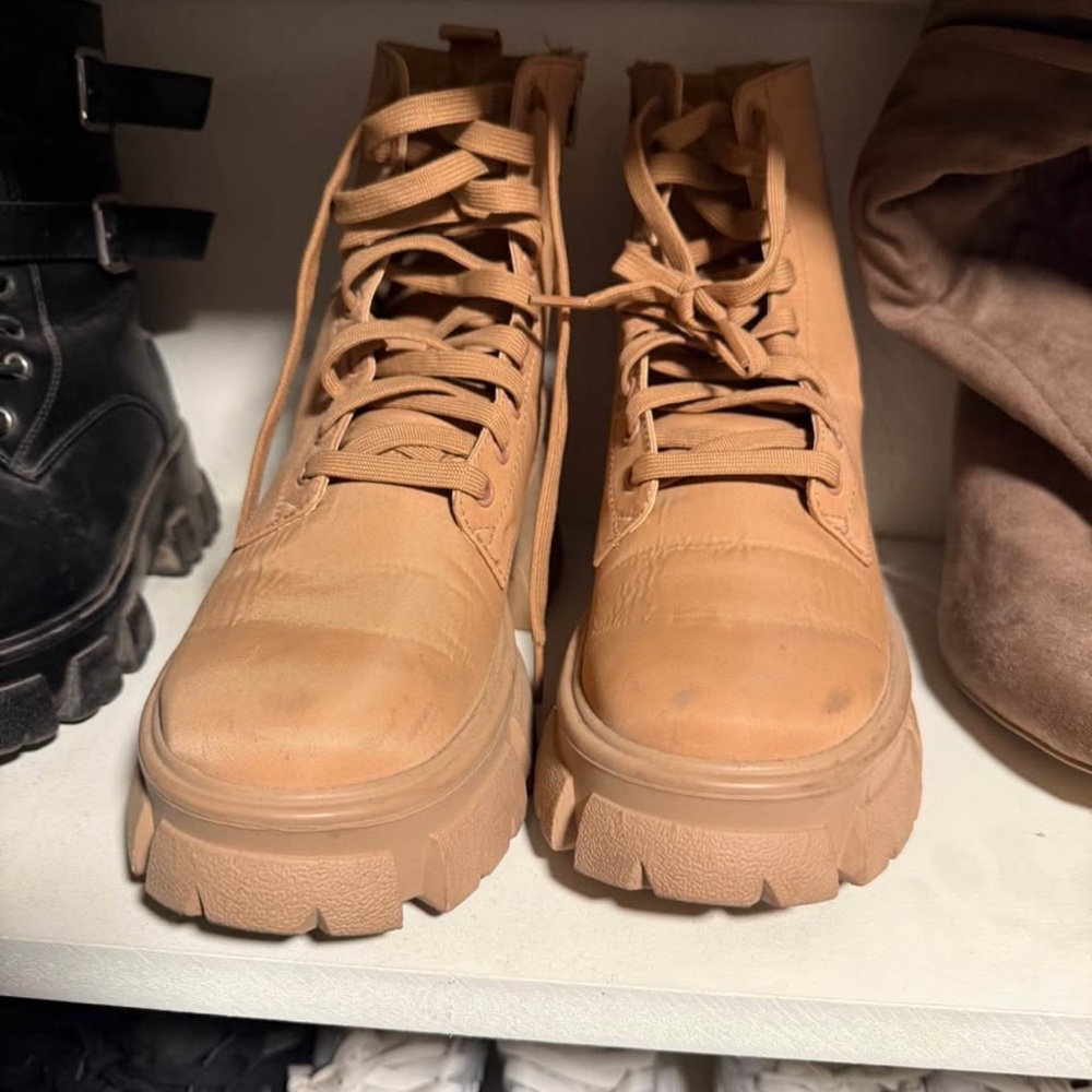 Chunky Lace-Up Combat Boots in Tan